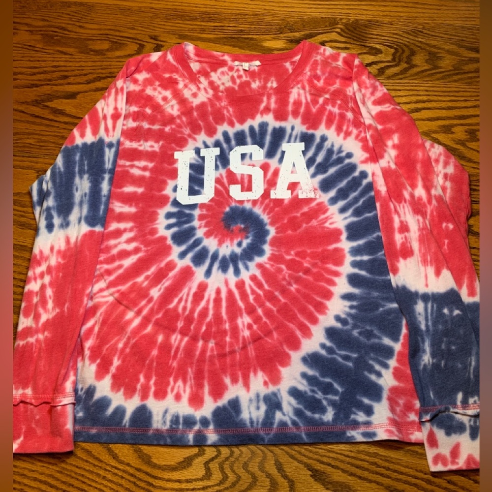 Maurices USA patriotic shirt